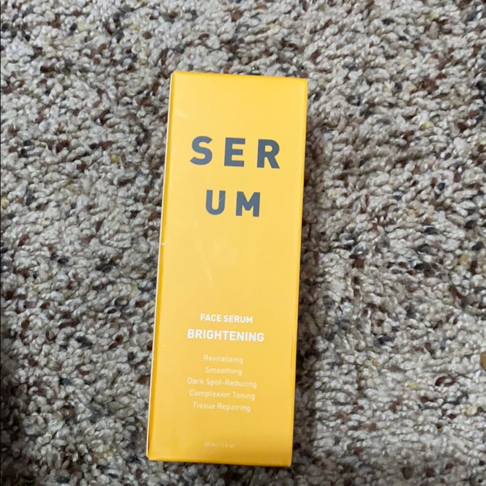 Brightening face serum